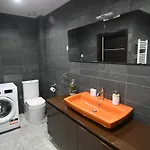 Double A Luxury *