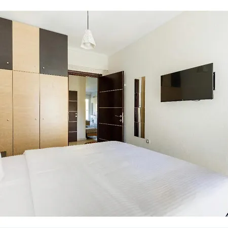 Double A Luxury * Thessalonique