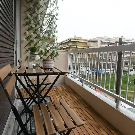 Double A Luxury * Thessalonique