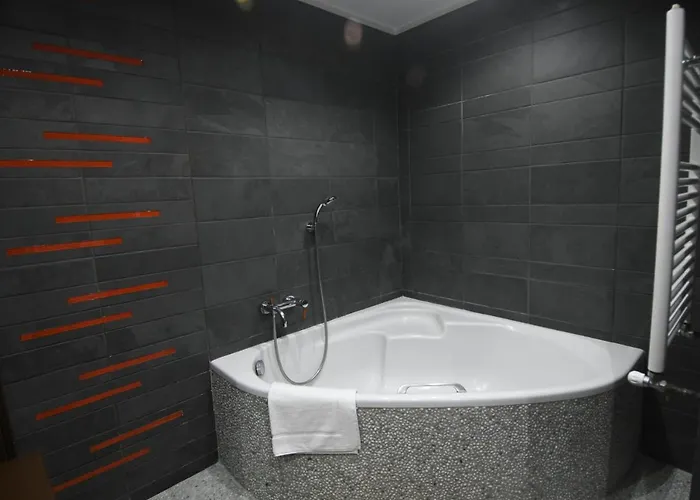 Double A Luxury * Selanik